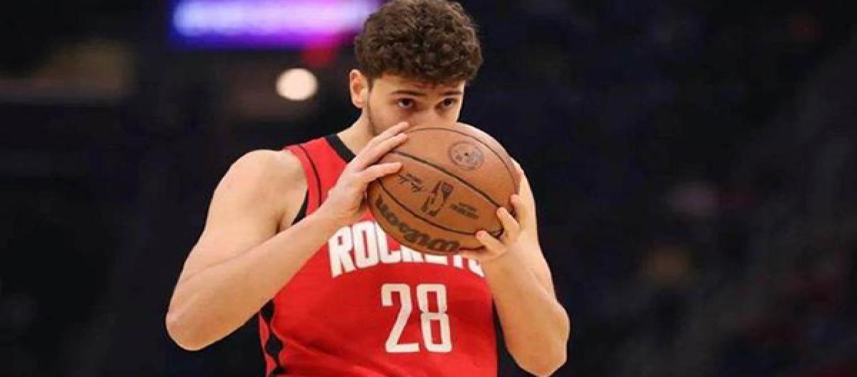 火箭主场力克独行侠！申京砍下全场最高23分