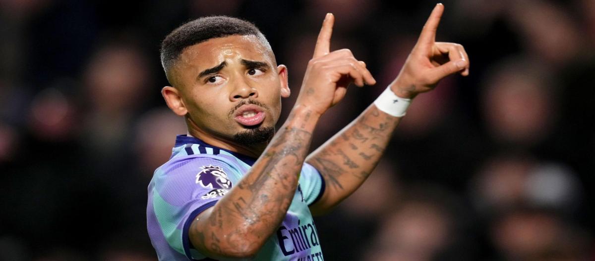 Jesus hopes to keep Arsenal in title contention