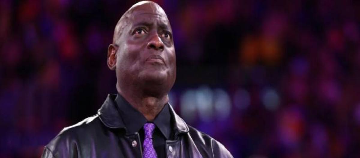 Michael Cooper's jersey is retired: This is all too unbelievable