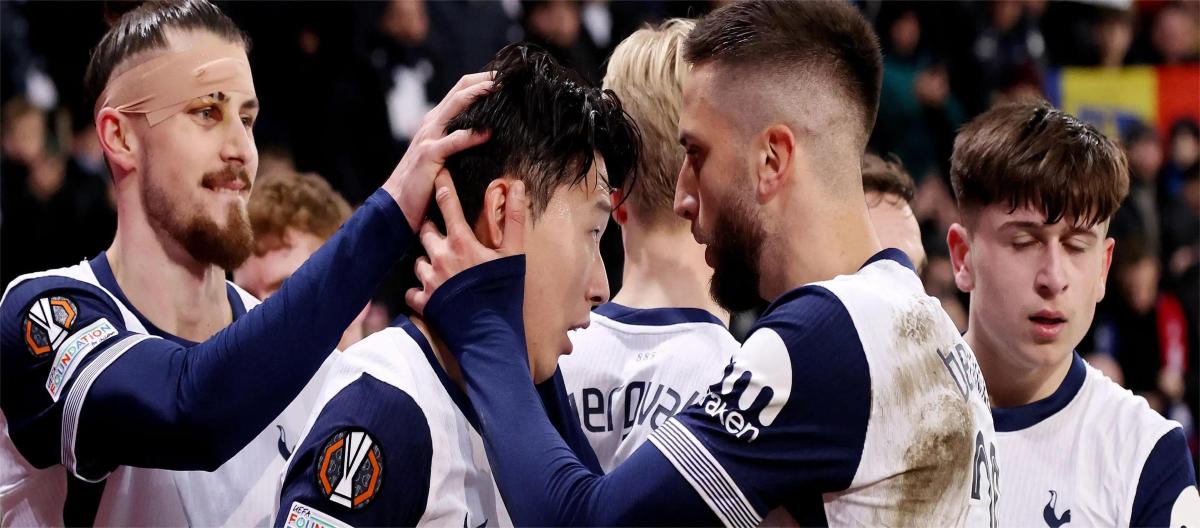 波斯特科格鲁为球员的韧性和决心感到骄傲