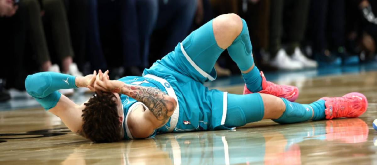 LaMelo Ball exits game against Los Angeles Lakers with ankle injury