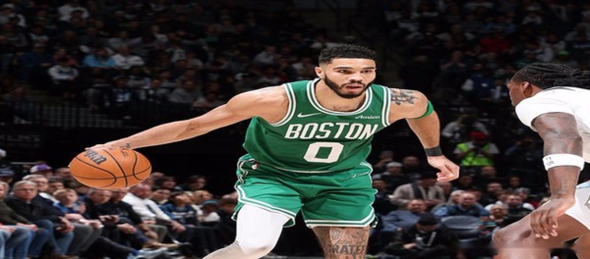 Tatum explodes for 33 points as Celtics beat Heat 103-85