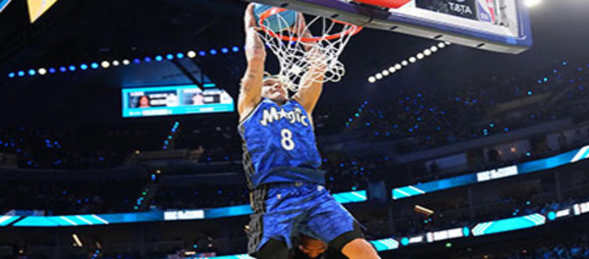 麦克朗三连冠封神！扣篮大赛历史第一人，奖金超NBA生涯收入