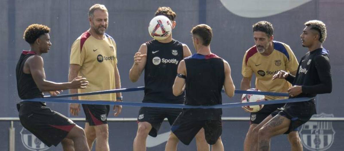 Barcelona coach Hansi Flick urges players to stay alert to win