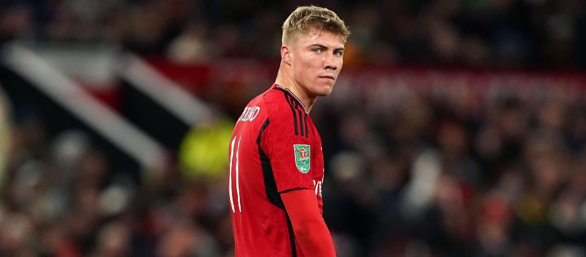 丹麦1比0战胜葡萄牙，拉斯穆斯·霍伊伦向C罗致敬