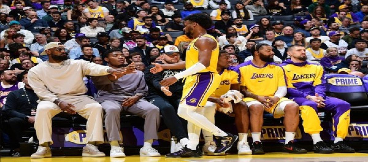 Bronny scored double digits for the first time in his career, scoring 17 points, setting a new personal high Bronny scored double digits for the first time in his career, scoring 17 points, setting a new personal high