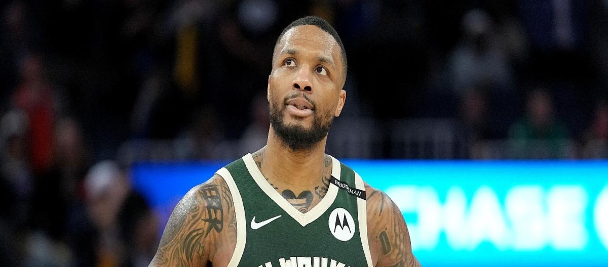 Bucks official: Lillard will be out indefinitely due to deep vein thrombosis in his right calf