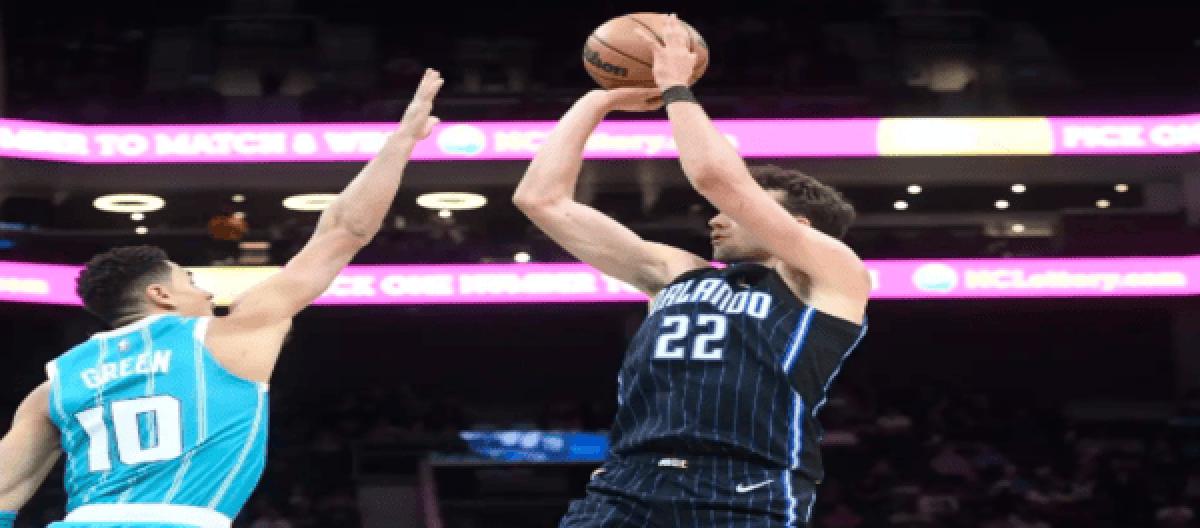 Magic beat Hornets 111-104 on the road, winning three consecutive games