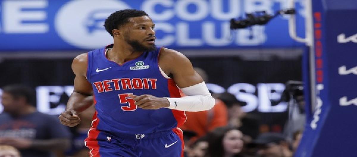 外线失准拖后腿！马利克-比斯利三分14中4仅得14分 正负值-10成活塞隐忧