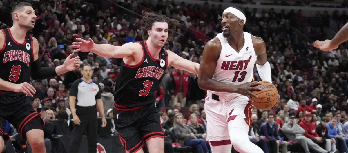 Tyler Herro scores 38 as Miami Heat beat Chicago Bulls 109-90
