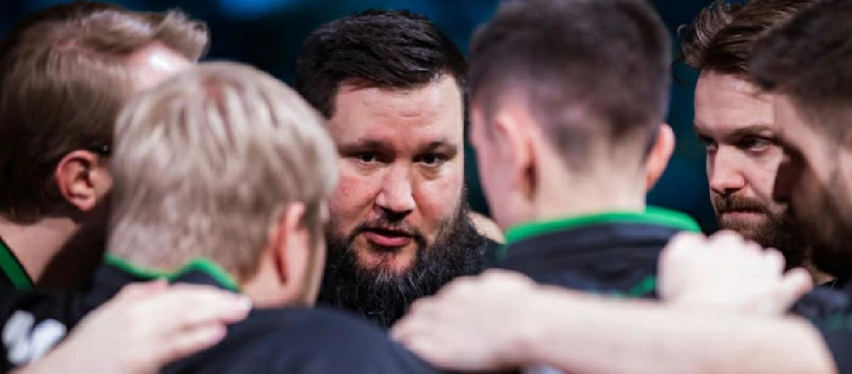 CS2：Falcons晒出寄语卡片，BLAST主办方说要看它们能飞多高。