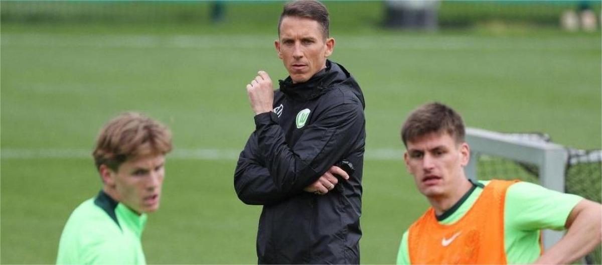 Interim coach Ball hopes to lead Wolfsburg to end the season with good results