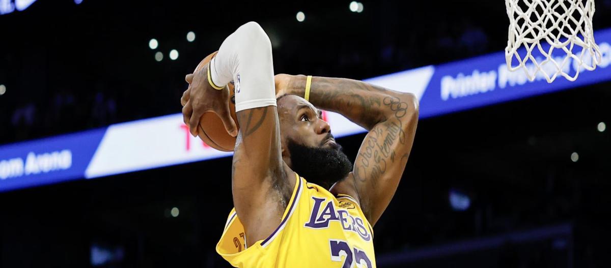 Shams: LeBron James will most likely exercise his player option for next season