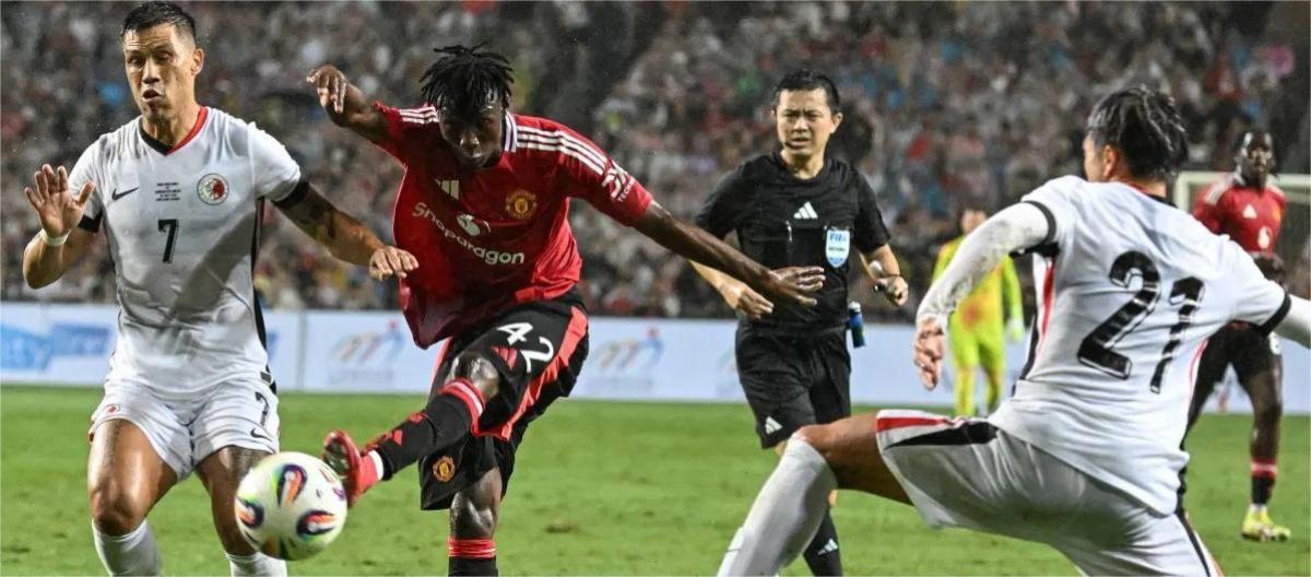 Friendly match - Obie Martin scored two goals as Manchester United beat Hong Kong 3-1