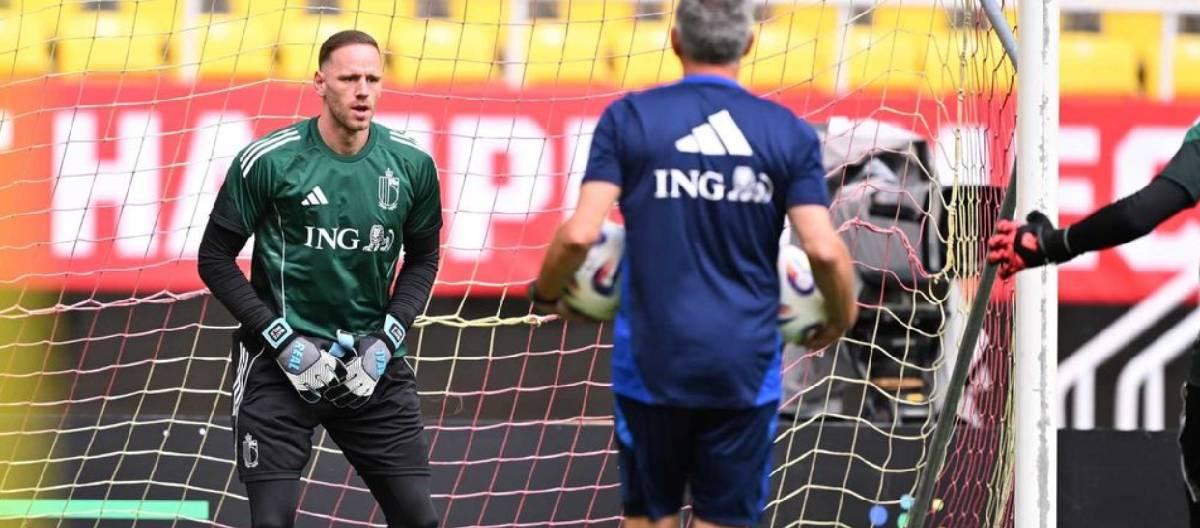 韦恩·亨尼西：马茨·塞尔斯每天都在努力学习，我认为他整个赛季的表现都很出色