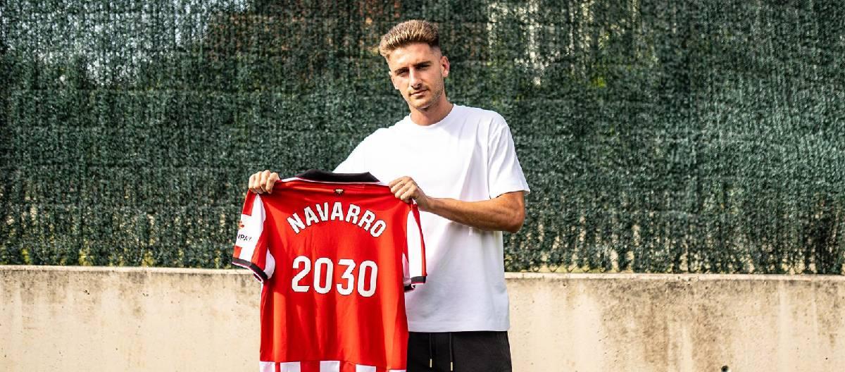 毕尔巴鄂竞技签下罗伯特·纳瓦罗，双方签署了一份为期5年的合约