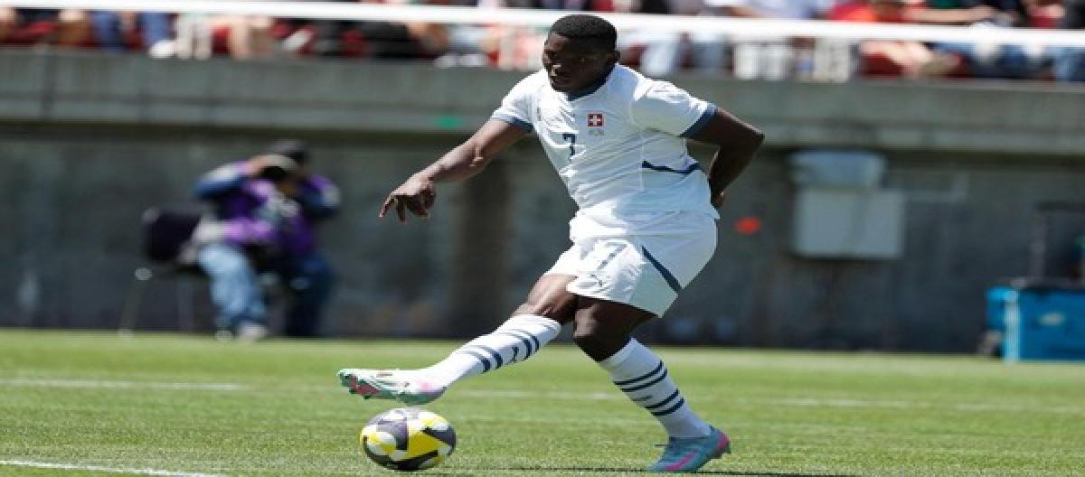 The United States beat Guatemala 2-1 and will face Mexico in the Gold Cup final