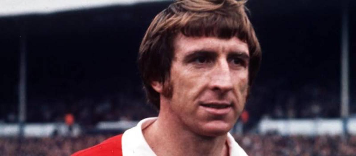 Former Manchester United striker Wyn Davies dies at the age of 83