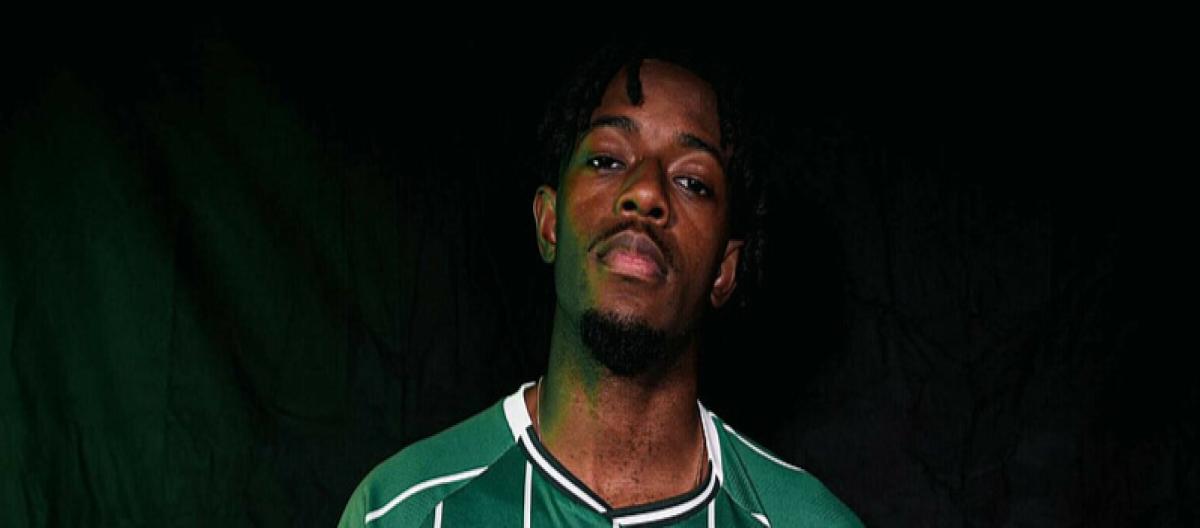 Werder Bremen officially announced the signing of Juventus striker Mbangula for a transfer fee of 12 million euros