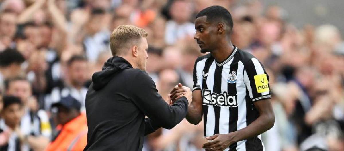 Eddie Howe talks about Isaac's injury and future: "I hope he stays in the team"