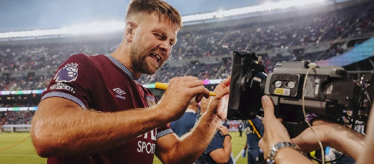 尼克拉斯·菲尔克鲁格表示球队目前的氛围非常融洽，大家都很享受一起共处的时光