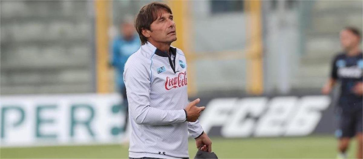 卢卡库称孔蒂是一名很严厉又温和的主帅