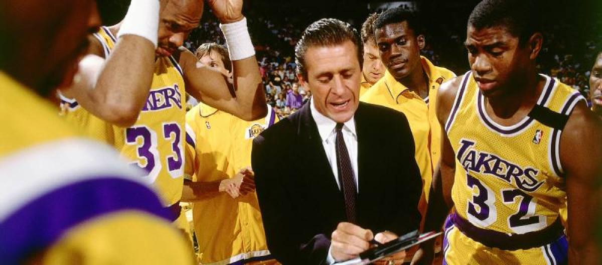 Los Angeles Lakers to unveil statue of legendary coach Pat Riley