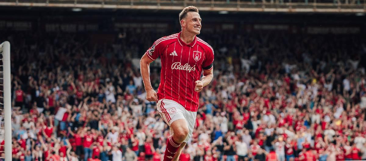 Chris Wood believes the team played very well and hopes to maintain this momentum.