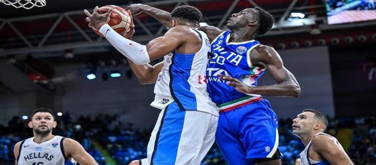 Antetokounmpo scored 31 points as Greece defeated Italy in a thrilling first round victory.