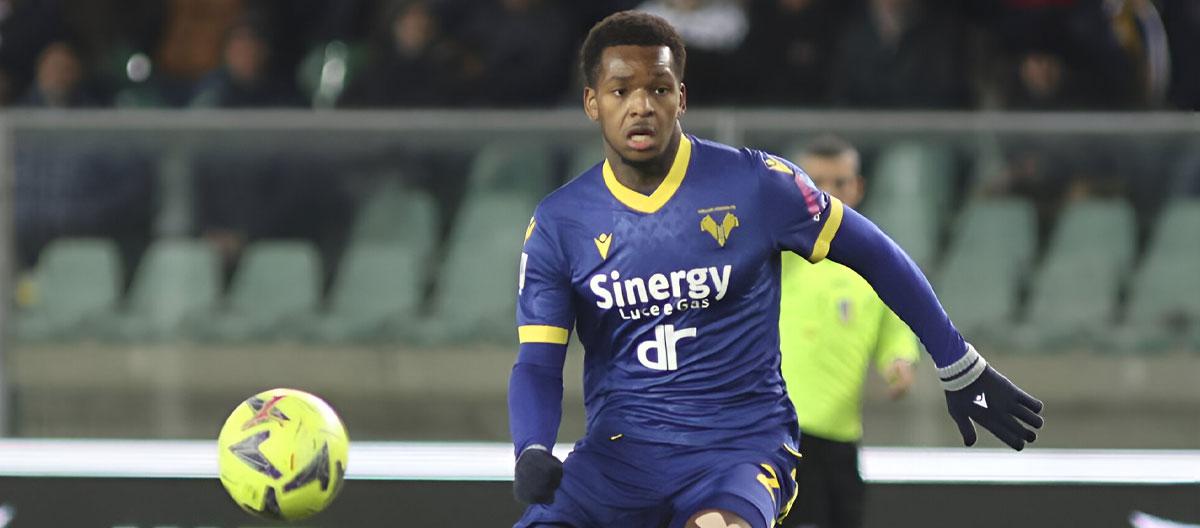 Hellas Verona officially teriminated the contract of former Manchester City youth academy graduate forward Jayden Braaf..