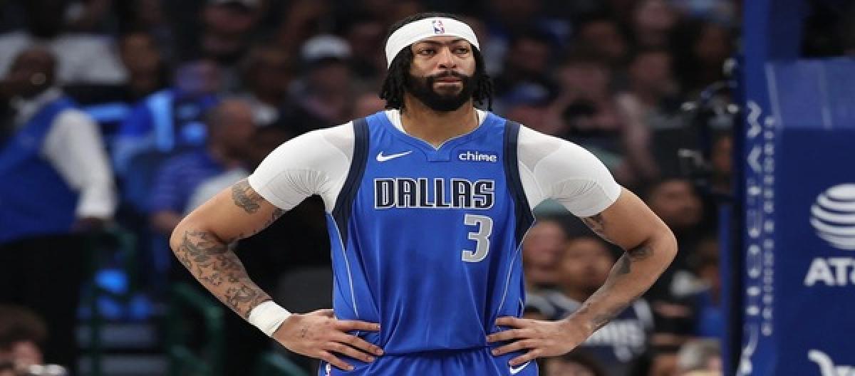 Anthony Davis underwent eye surgery during the offseason and will return to the court wearing goggles