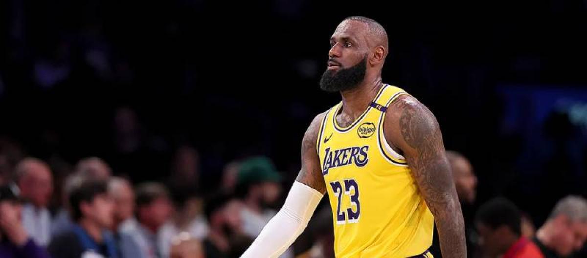 LeBron James to miss season opener due to sciatica