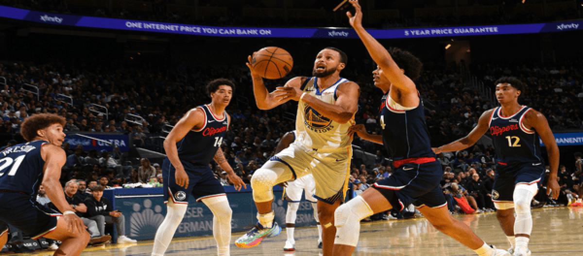 Curry scored 20 points as the Clippers defeated the Warriors 106-103