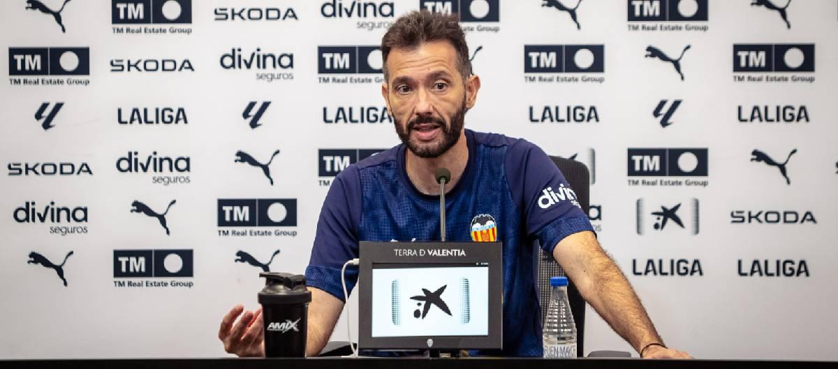 Carlos Corberán believes the team needs to improve its overall performance, increasing its offensive efficiency while maintaining a solid defense.