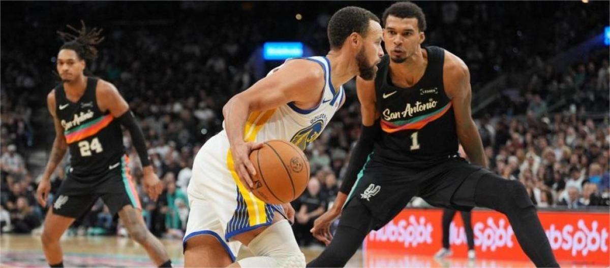 斯蒂芬·库里砍下46分　金州勇士125比120击败圣安东尼奥马刺