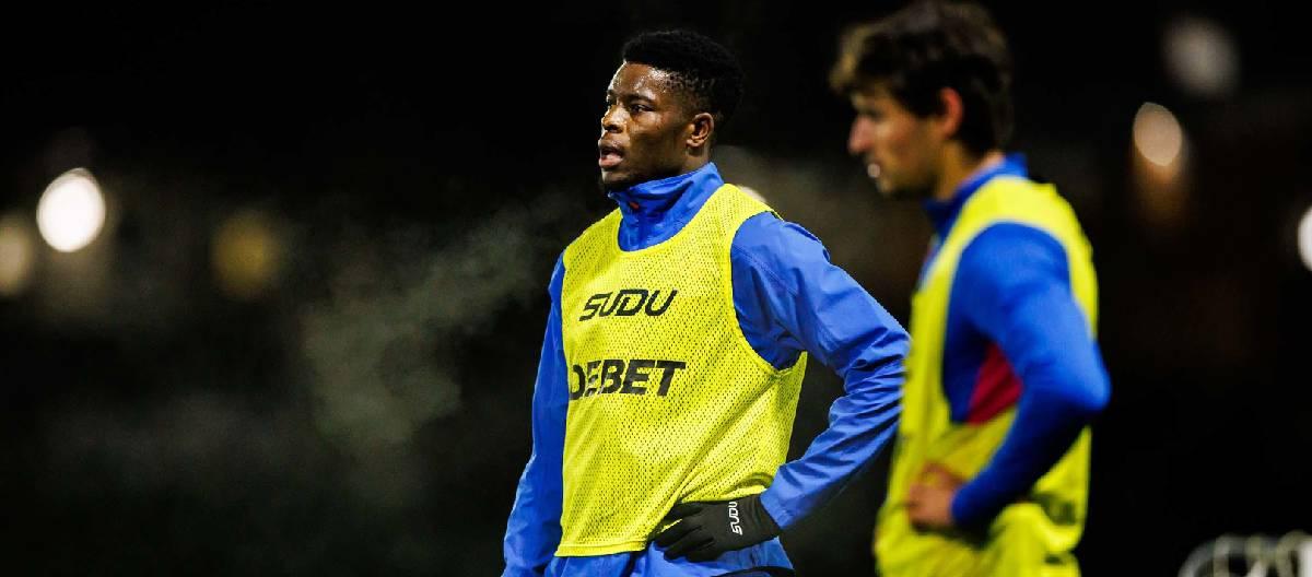 Marshall Munesi believes the team needs to show fighting spirit, strive to score goals, and keep a clean sheet during the match.