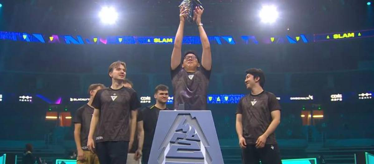 Tundra Esports swept Yandex to win the BLAST Slam V championship.