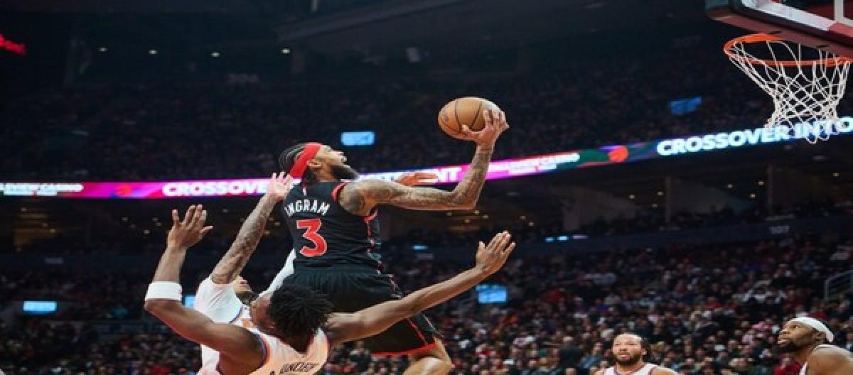 Brunson's 35-point outburst led the Knicks to a 117-101 victory over the Raptors.