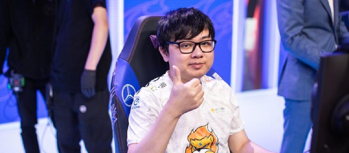 League of Legends: Major upheaval in the LPL region, world runner-up jungler demoted, veteran transitioning to support or coaching roles.