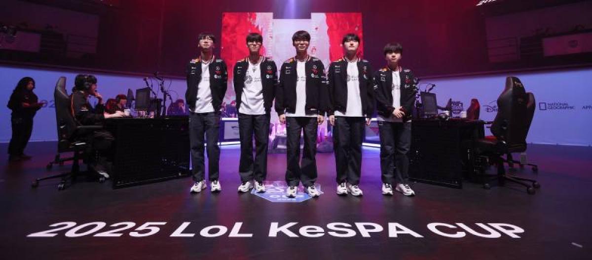 After a grueling five-game battle, T1 clinched the KeSPA Cup, lifting the trophy for the first time and kicking off the new season.