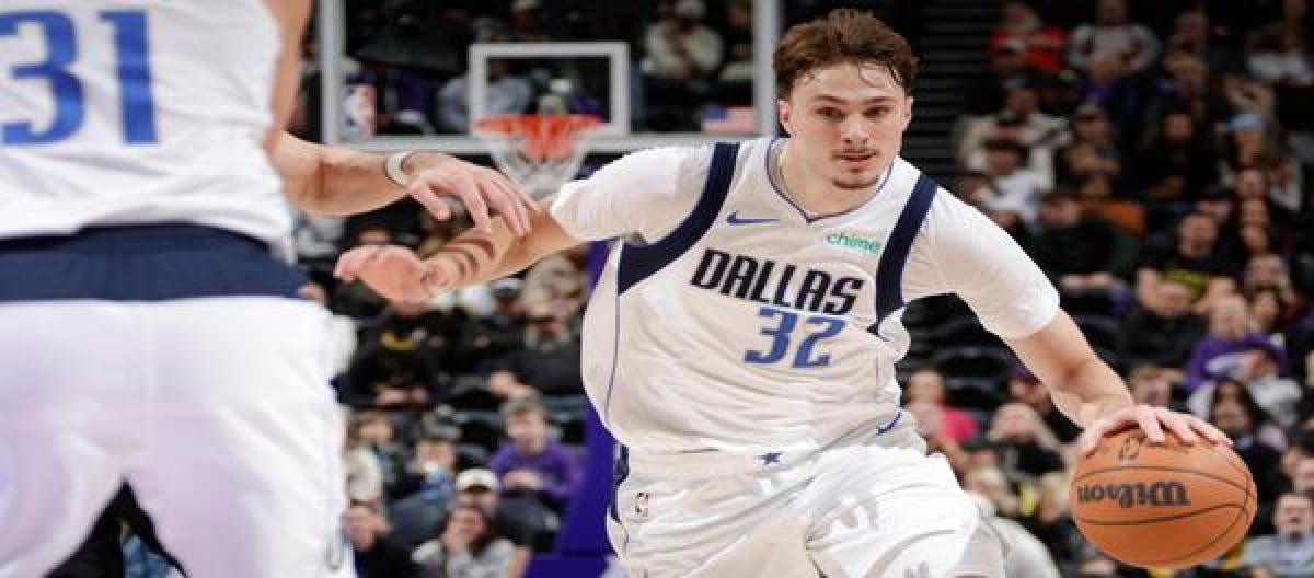 Flagg's 42 points weren't enough to save the Jazz, who won 140-133 in overtime.