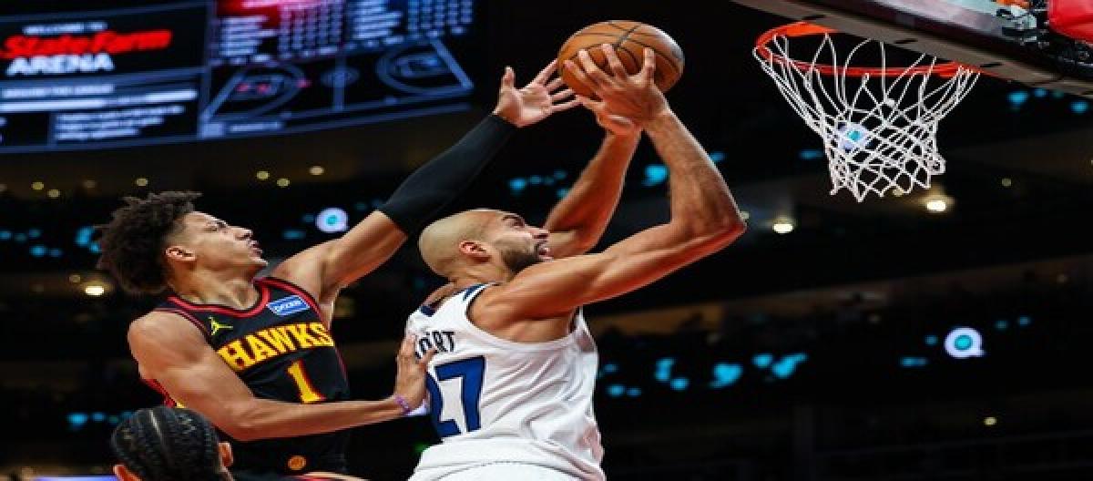 约翰逊34分火力全开 老鹰以126-102大胜森林狼