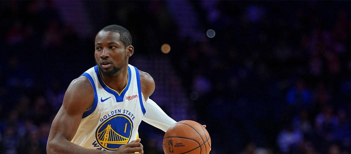 沙姆斯：勇士前锋乔纳森·库明加已正式提交了交易申请..