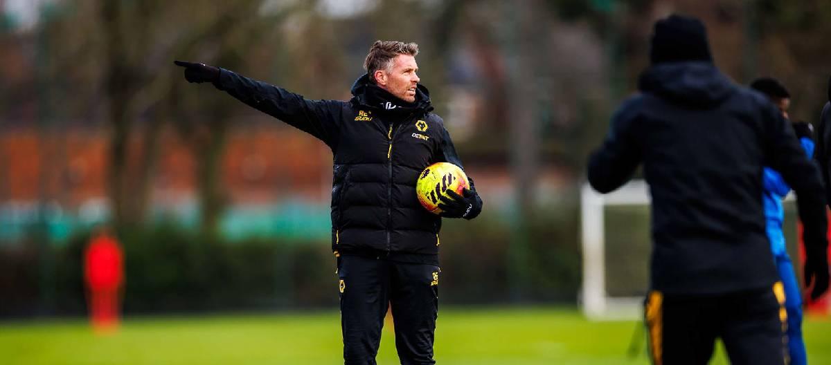 Rob Edwards is well aware that the match against Newcastle United will be a tough one, but he also admits that the team is looking forward to it.