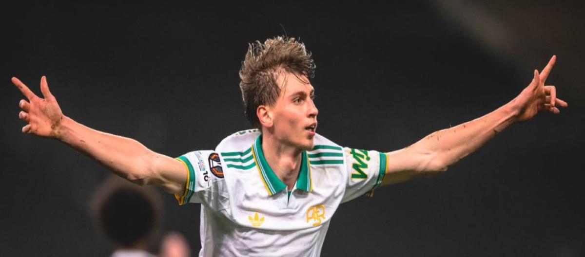 Europa League – Djoukowski's header helps ten-man Roma secure a 1-1 draw against Panathinaikos and advance to the Round of 16.