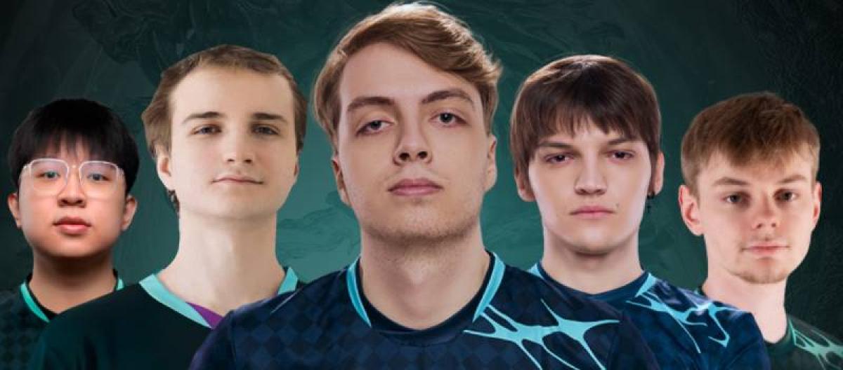 Aurora defeats Team Spirit to win their first championship in team history.