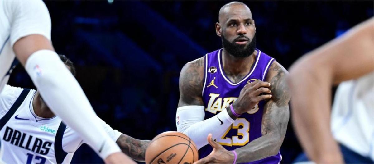 LeBron James, entering the crucial stage of the season: The most important thing now is to stay healthy.