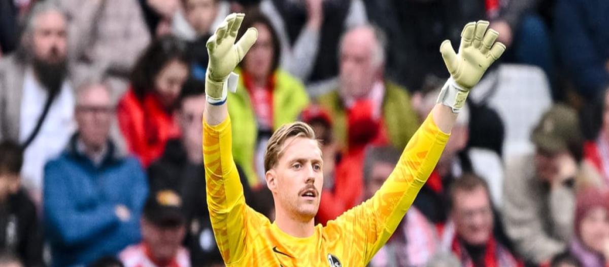 官方：弗莱堡与门将弗洛里安·穆勒完成续约