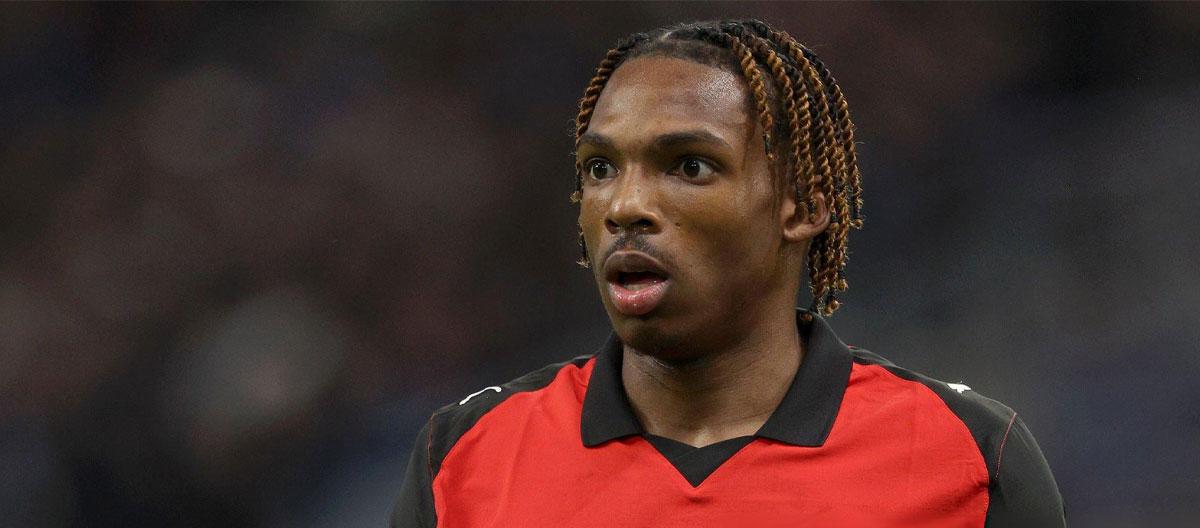 Liverpool's new summer signing Jérémy Jacquet ruled out for the rest of the season due to dislocated left shoulder..