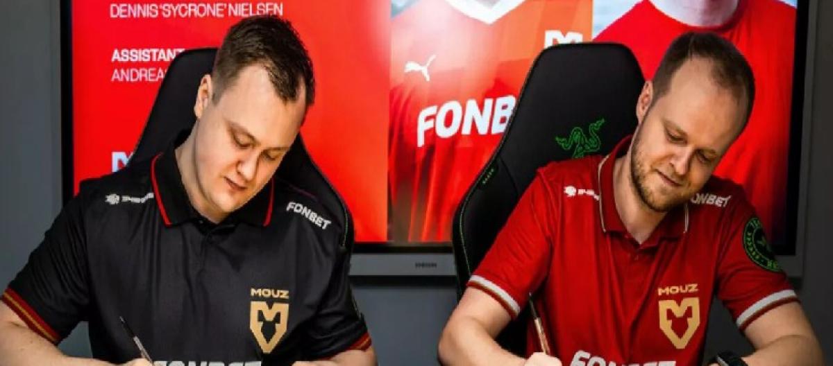Official announcement: MOUZ has renewed contracts with coach sycrone and assistant coach Xyp9x.